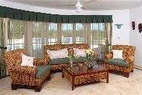 Hotel Lifestyle Crown Villas Living Room